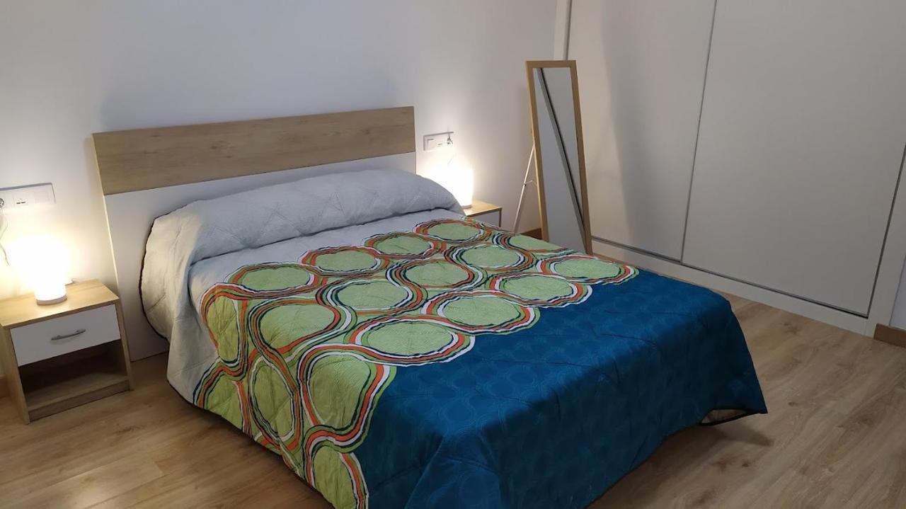 Atractivo Apartamento En La Playa Con Parking Roquetas de Mar Luaran gambar